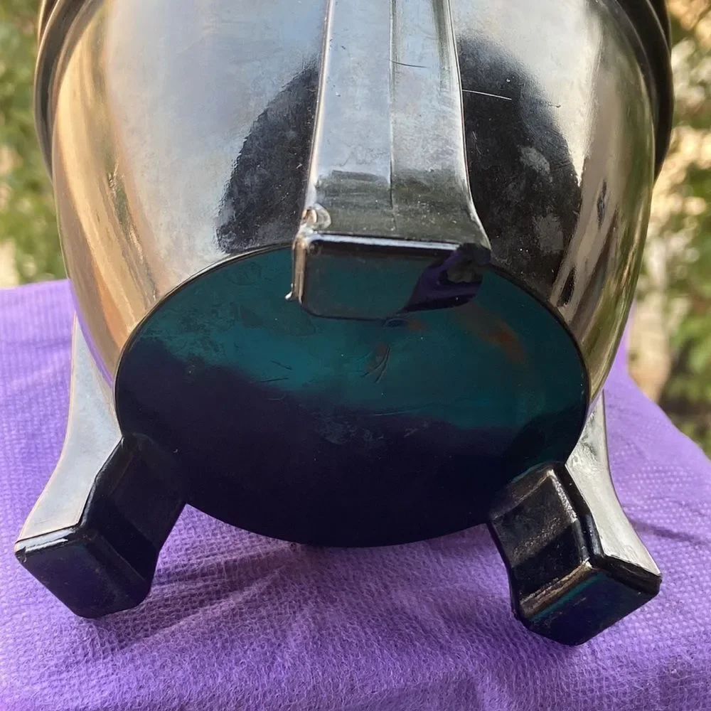 Antique LE Smith Amethyst Greek Black Key Glass Vase Made In USA Home Decor